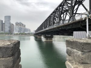 Een brug in de stad Xiangyang